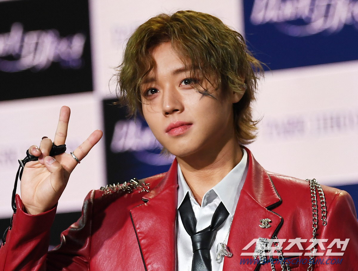 박지훈 "신곡 MV 연기, '조커' 참고…순간 감정 몰입해 눈물 또르르"