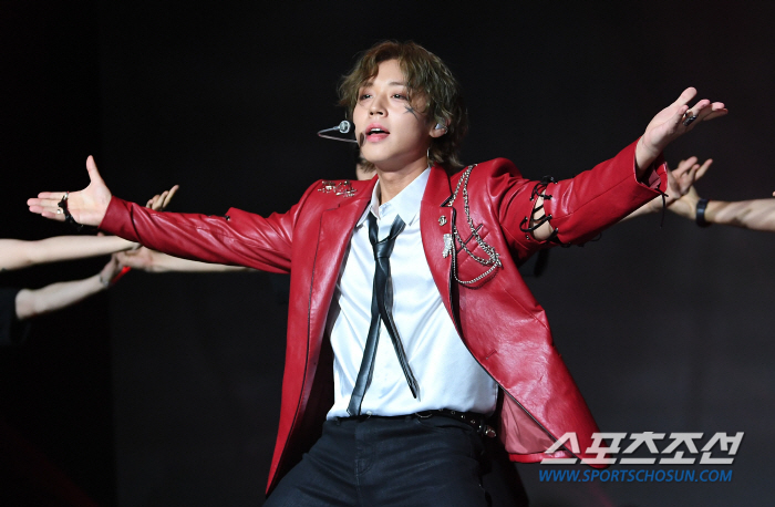 [SC현장] "이것저것 다 가능한"…박지훈, 가수·배우 완벽 소화 '만능…