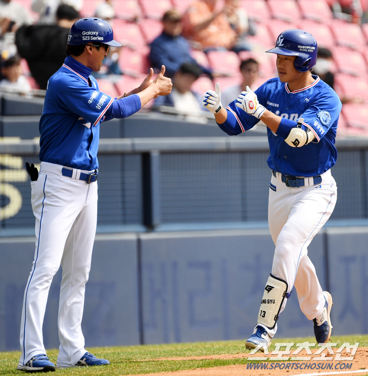 파울홈런→14타석만 빨랫줄 안타, 시범경기 홈런왕 눈빛이 달라졌다...서…