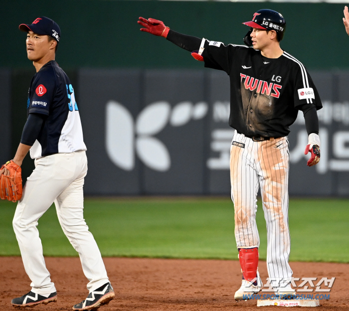 '3:0→3:4→5:4→5:7→12:8' 야구는 9회부터! '김현수 결승…