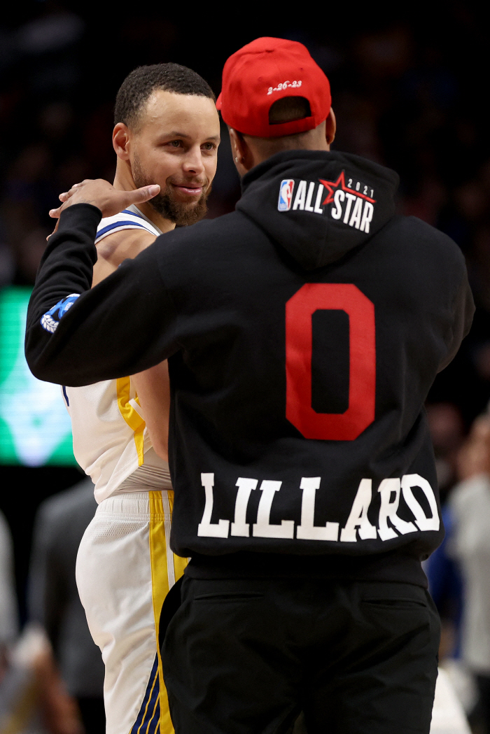 NBA 최후의 로맨시스트. 그의 '구단 협박'은 듀란트, 르브론과 결이 …