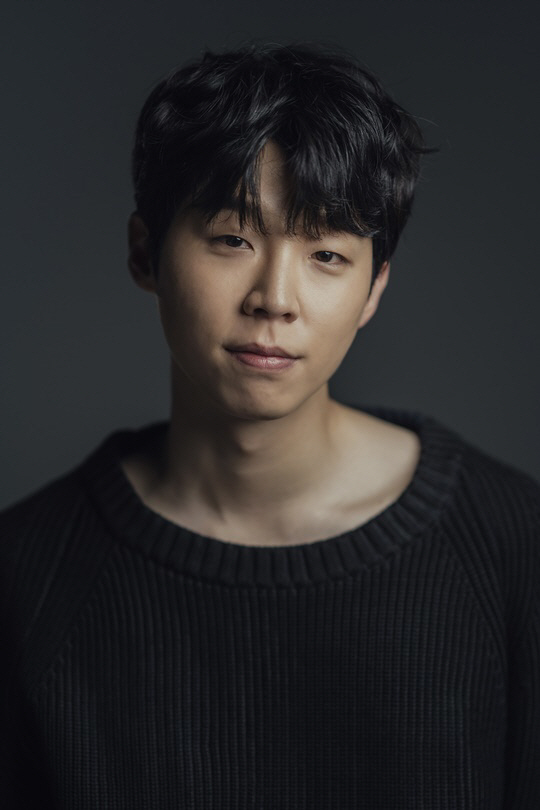 '뇌전증 병역비리' 배우 송덕호, 징역 1년 구형 "집안일로 잘못된 선택…
