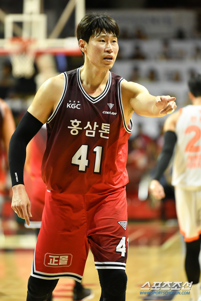 [현장분석] 32점 폭발, '시계 세리머니' 현실화시킨 '이정현 타임'.…