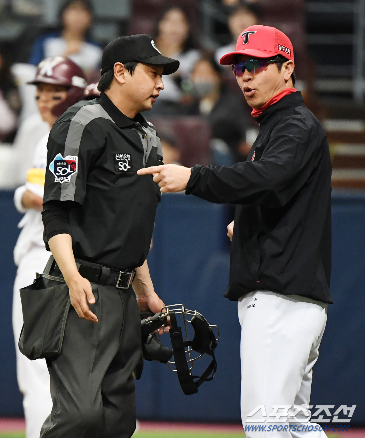 '임병욱 투런포+후라도 QS' 키움, 이틀 연속 KIA 완파 '3연승'[…