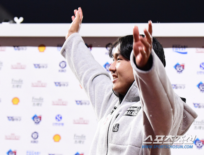 "우승 유력…LG?" 전문가들도 외면했던 챔피언, 승률 8할의 파란