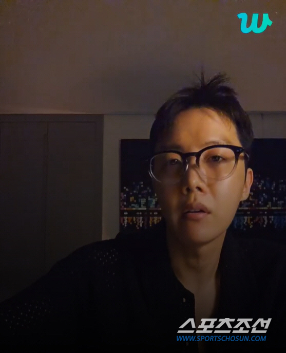 [종합]'입대' 앞둔 제이홉, 마지막 라이브 방송서 "아무것도 하기 싫더…