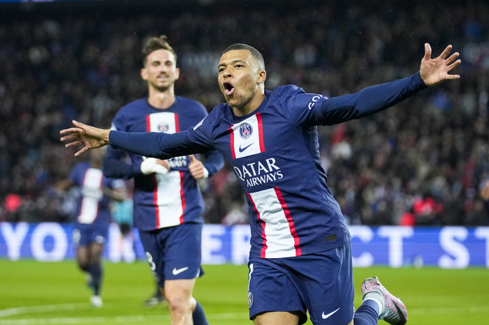'파리의 밤은 아름다웠다' 음바페·메시 동시 폭발! PSG 승점 9점차 …