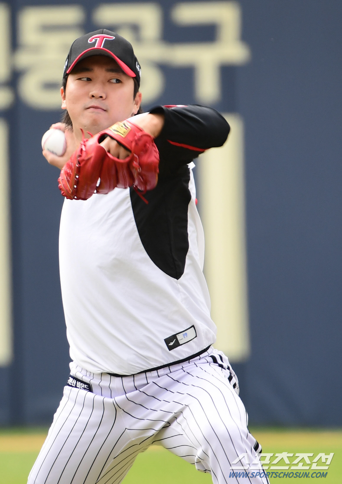 '장발의 클로져 변신?' 복귀 임박 고우석 '드디어 1군 무대 등장'  …