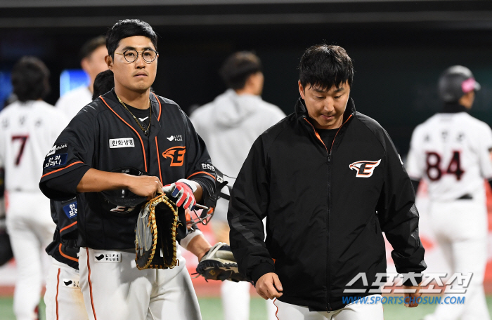 피로누적 시한폭탄 한화 불펜…3경기 3.1이닝 1안타 무실점, 윤대경을 …