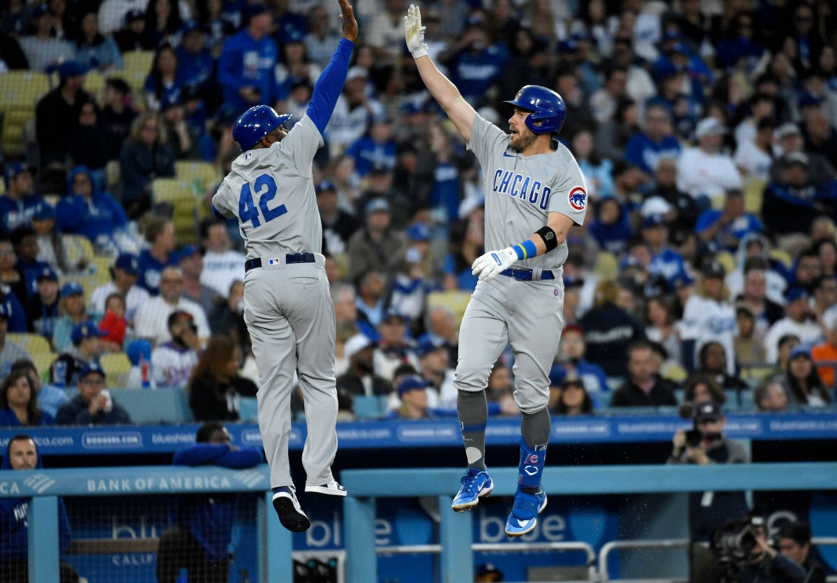 '대타 페랄타 역전 끝내기 안타' 집에 가던 5만2375명 LAD팬들 열…