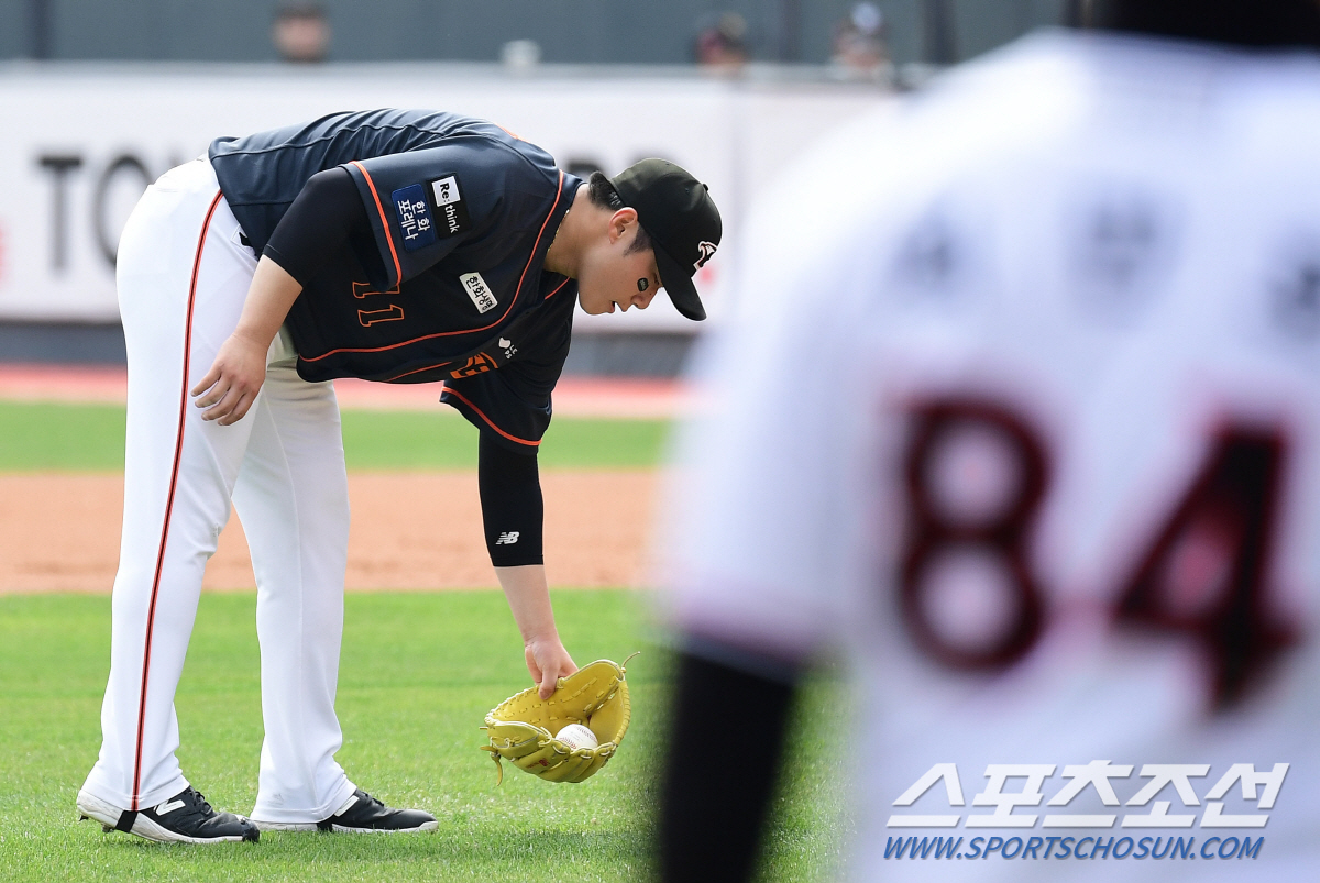 [수원현장]5일 전 5이닝 무실점 '인생투'했는데…한화 남지민 0.1이닝…