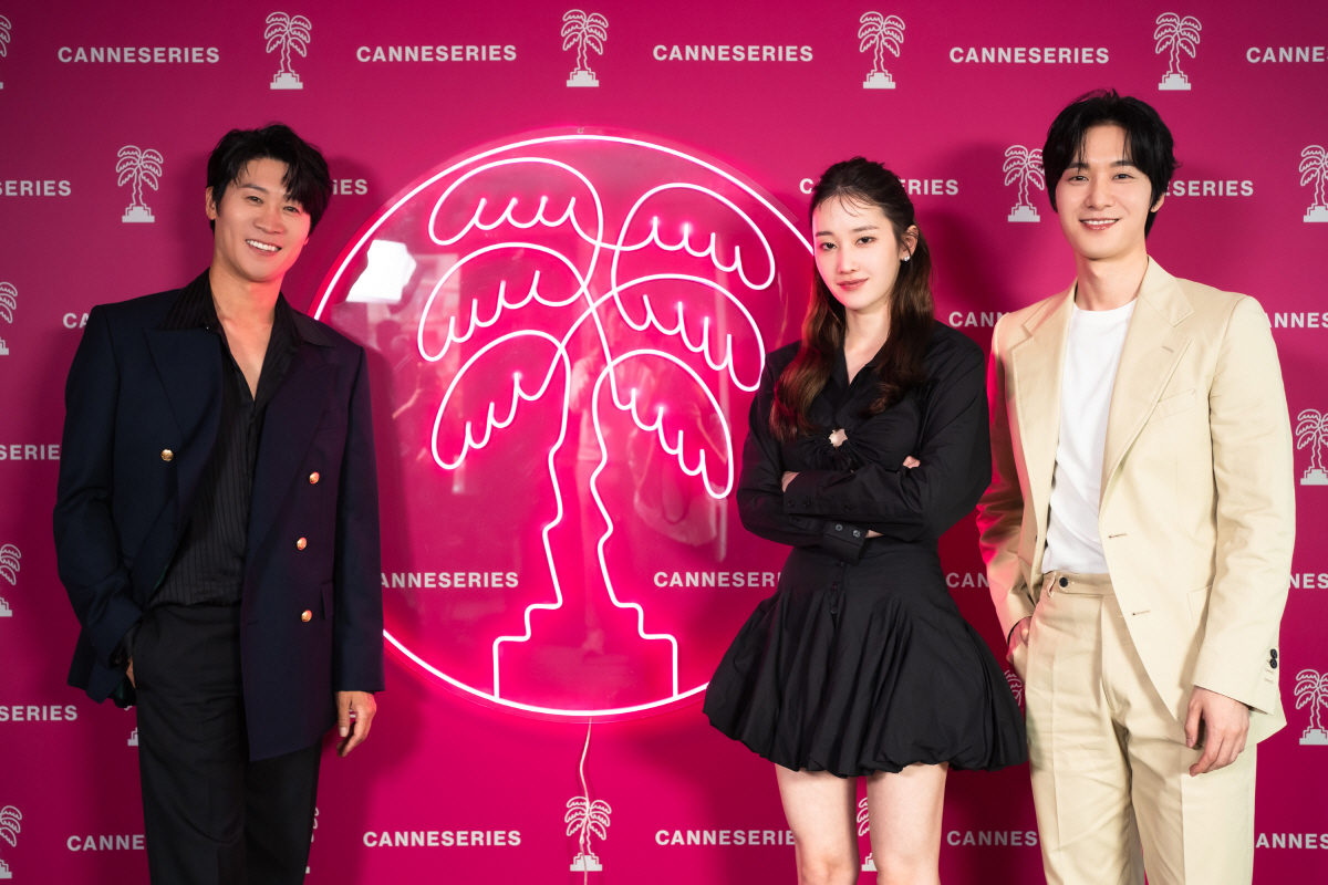 [SC인터뷰] "진짜 가문의 영광!"..진선규·전종서·장률, '몸값'으로…