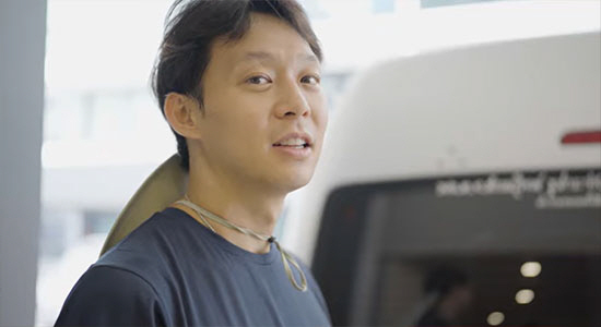 박유천, 팔뚝에 새겼던 '전 여친 얼굴' 타투 지웠다…살오른 37세 근황