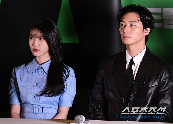 [SC현장] "장르가 이병헌 감독" …박서준X아이유, 韓영화 책임져 '드…