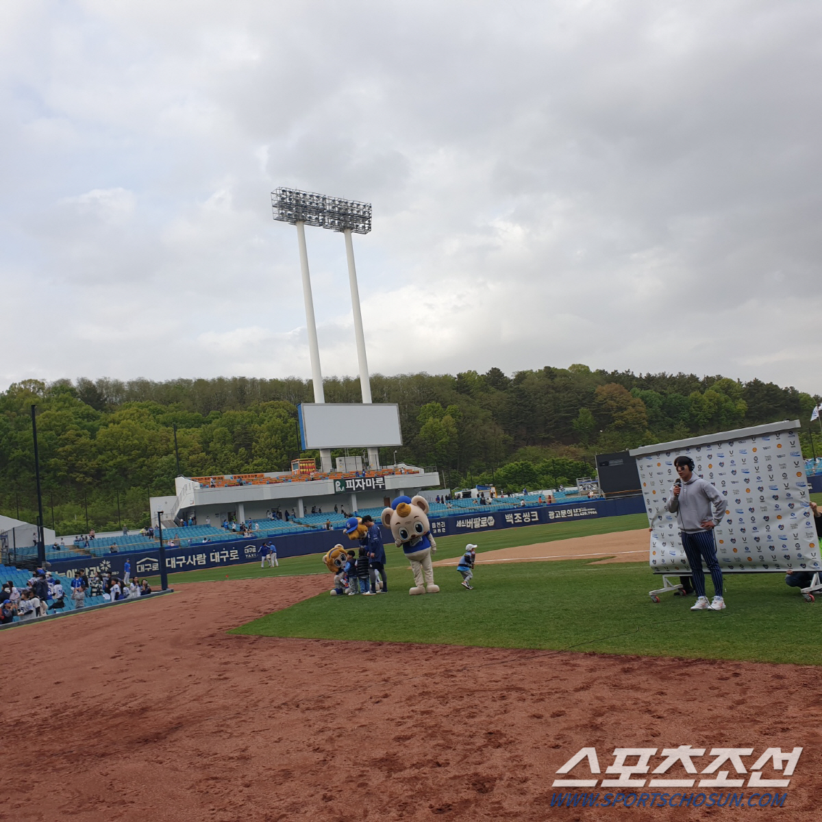 "나는 안우진 문동주가 될 수 없었다" 국대 헌신 토종 에이스 팔각도의 …