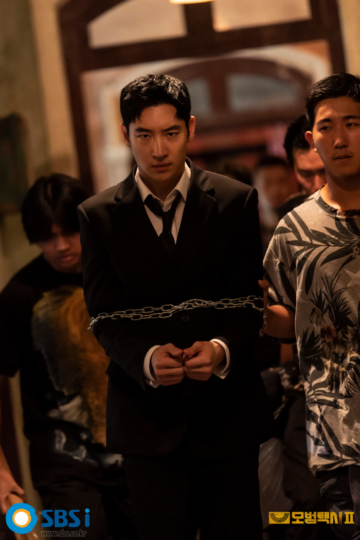 톱 중에 톱..'모범택시' 이제훈, OTT-TV 통합 화제성 4주 연속 …