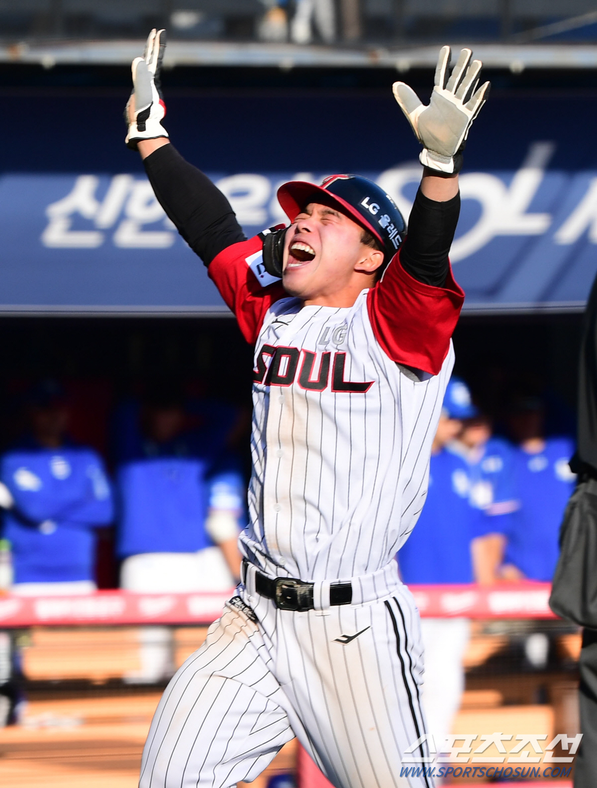 문성주에 오스틴까지 이렇게 잘하는데... LG 이끄는 외야 5형제의 조금…