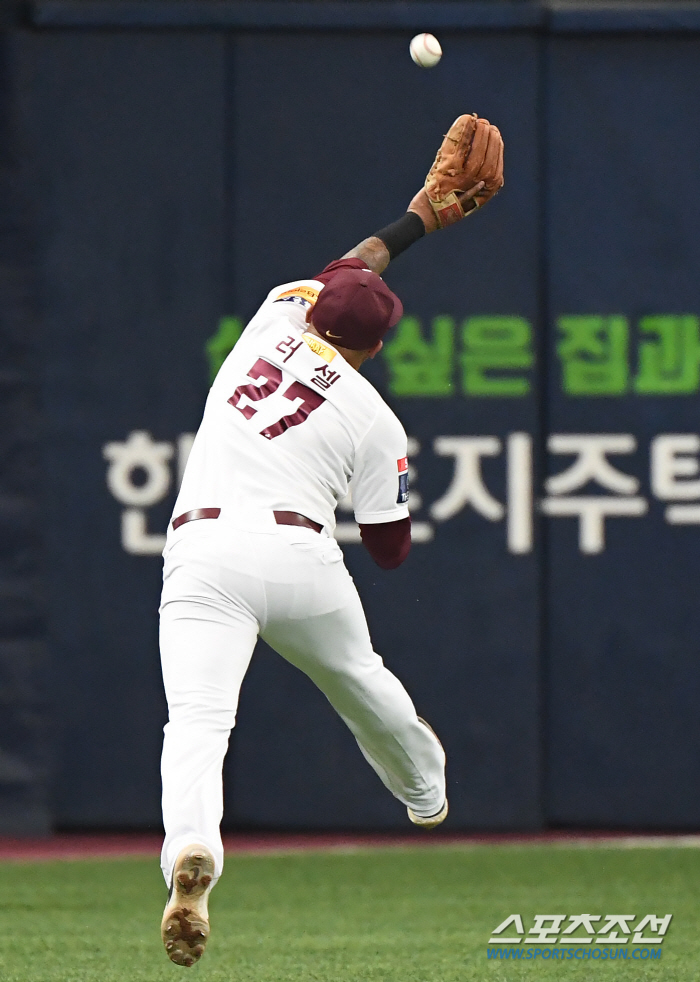 5일 만에 돌아온 ML 출신 유격수, 548일 만의 4번 배치 20억 F…