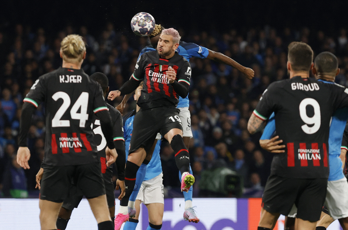 '공백이 컸다' '철기둥' 김민재 결장 나폴리 또 레앙 역습에 실점+오시…