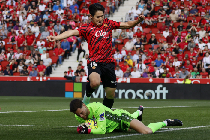 '드리블 9회+평점 9.1' EPL 러브콜 이강인, 라리가부터 5대리그까…