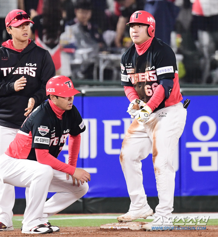 '싹쓸이 3루타' KIA 이창진, 손가락 부상…류지혁도 교체[부산 Liv…