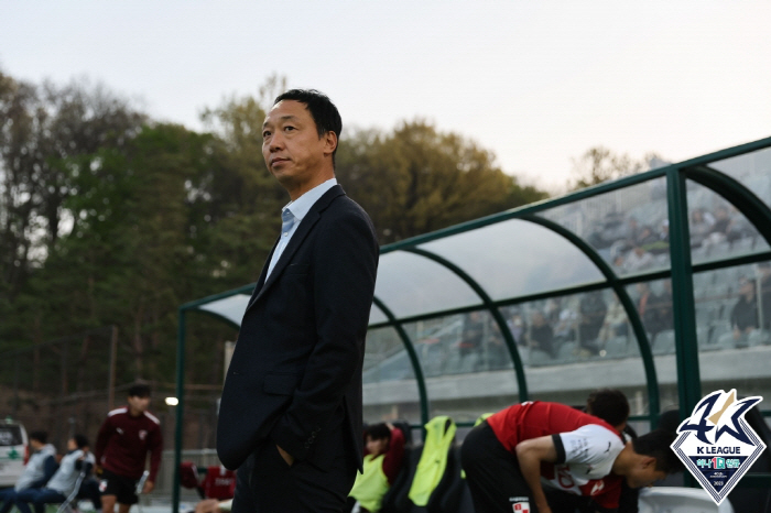 [현장 인터뷰]박진섭 부산 감독 "첫 패, 큰 영향을 주지는 않을 것"