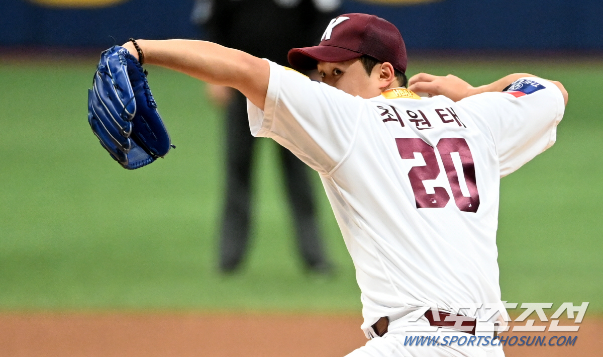 'KS 마무리→선발 변신'의 역지사지, "달라진 건 책임감" 리그 최강 …