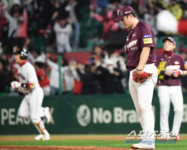 'KS 마무리→선발 변신'의 역지사지, "달라진 건 책임감" 리그 최강 …