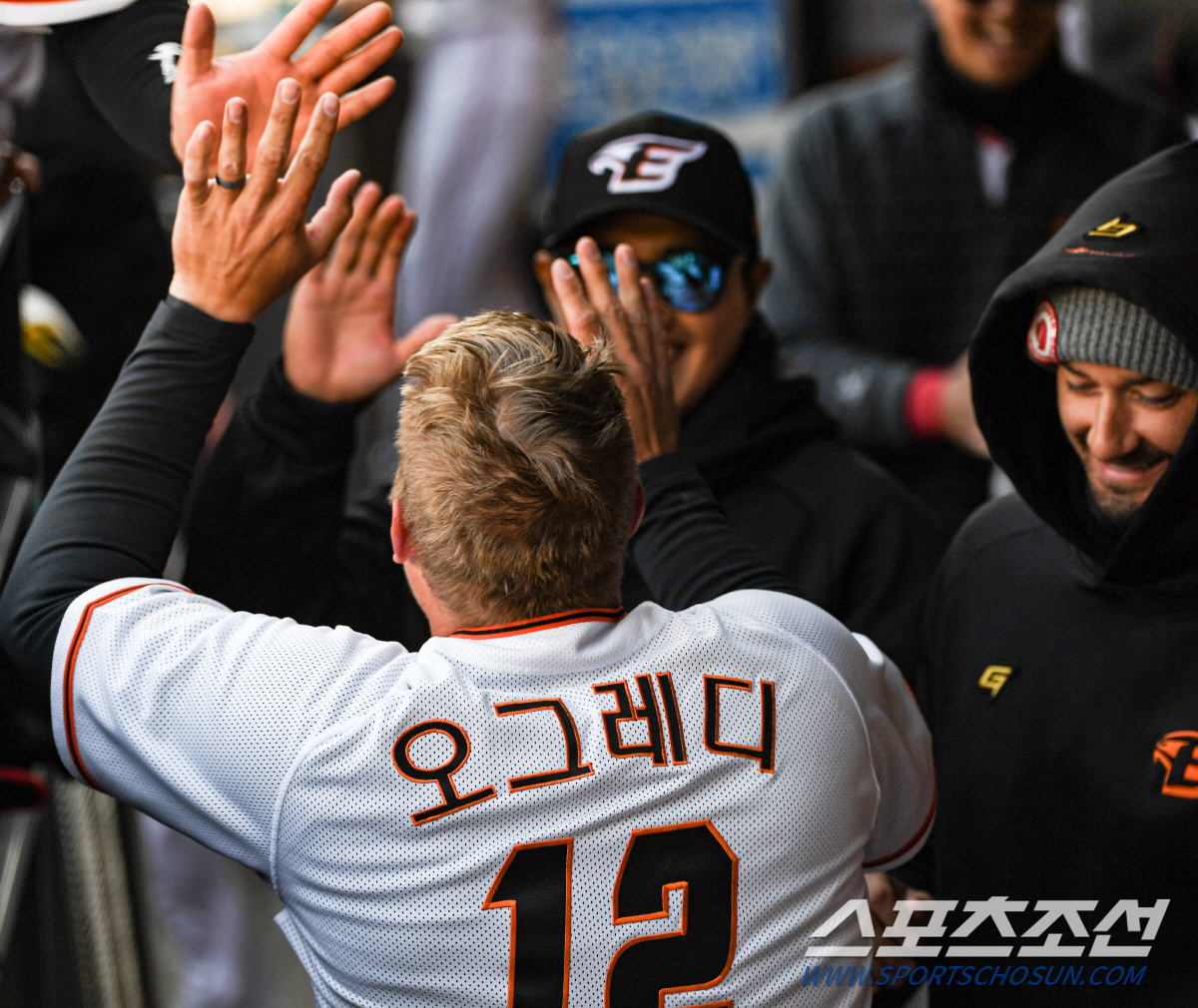 타율 아닌 OPS가 0.375…6타석 연속 삼진-8타석 7삼진, 한화 오…