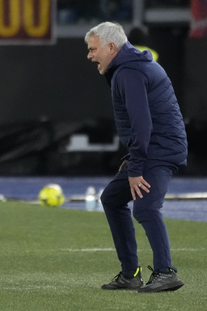 "형이 왜 거기서 나와?" PSG 차기 사령탑 유력후보 충격, 스페셜 원…