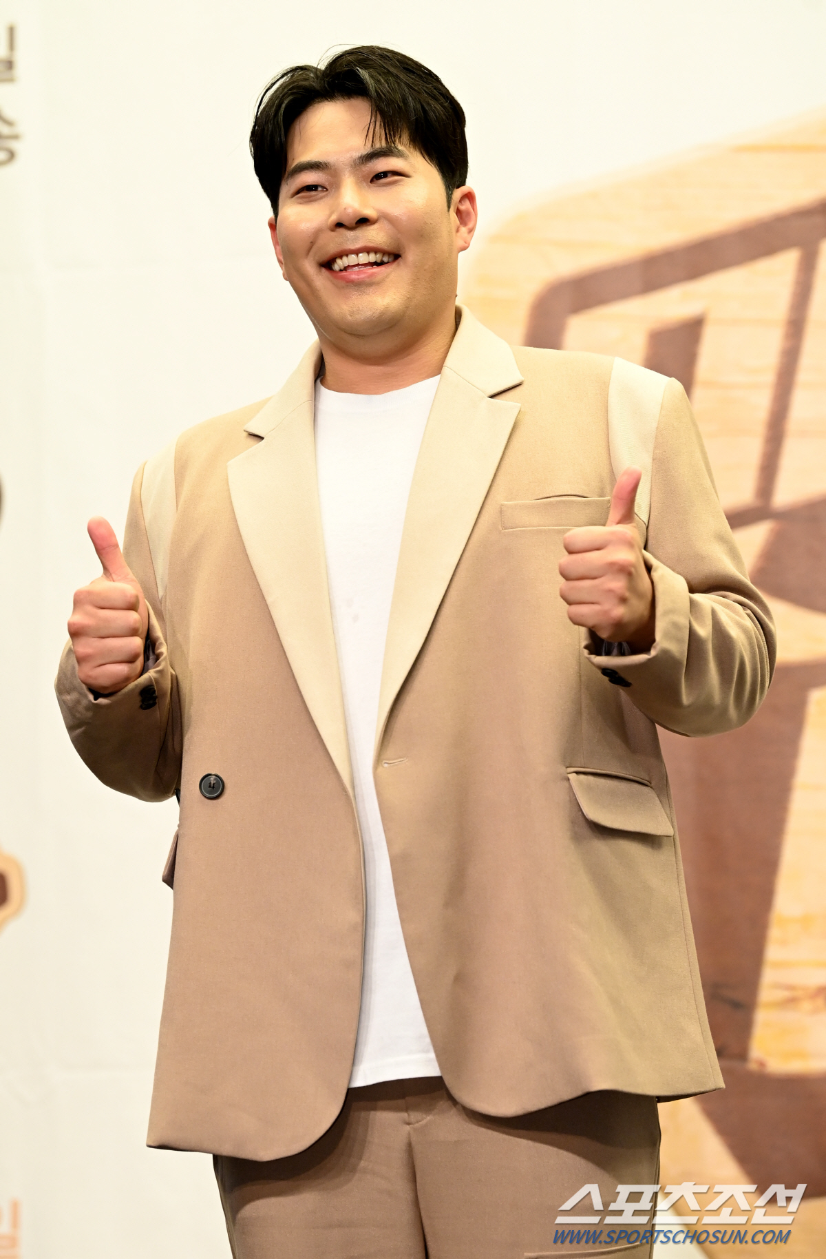 [SC현장] 위기설 딛고 일어설까..'맛있는 녀석들', 유민상 빼고 다 …