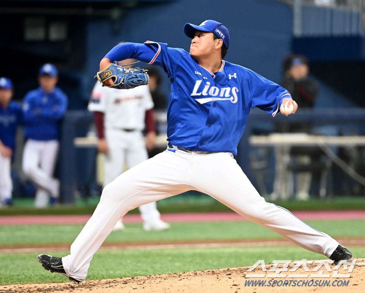 "20㎞ 속도 차" 12to6 커브 & 이정후 얼어붙게 한 공의 시너지,…