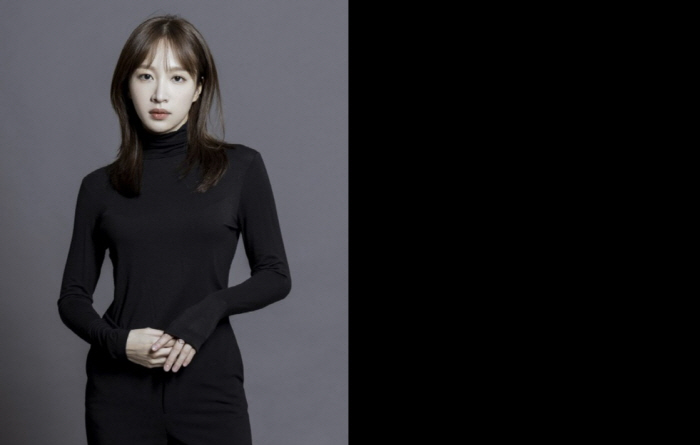 EXID 하니, 검은 화면으로 故 아스트로 문빈 애도…추모 동참