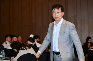 첫 여자 외국인세터 탄생…기업은행 아시아쿼터 1순위 폰푼 지명