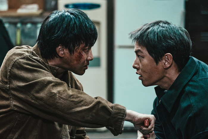 '화란' 송중기, 데뷔 15년만에 첫 칸行 "치열하게 만든 작품, 칸 통…