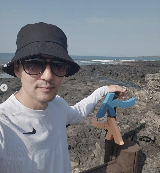 이필모, 돌아가신 어머니 생각에…"조용히 나만의 의식 치르고 싶어"
