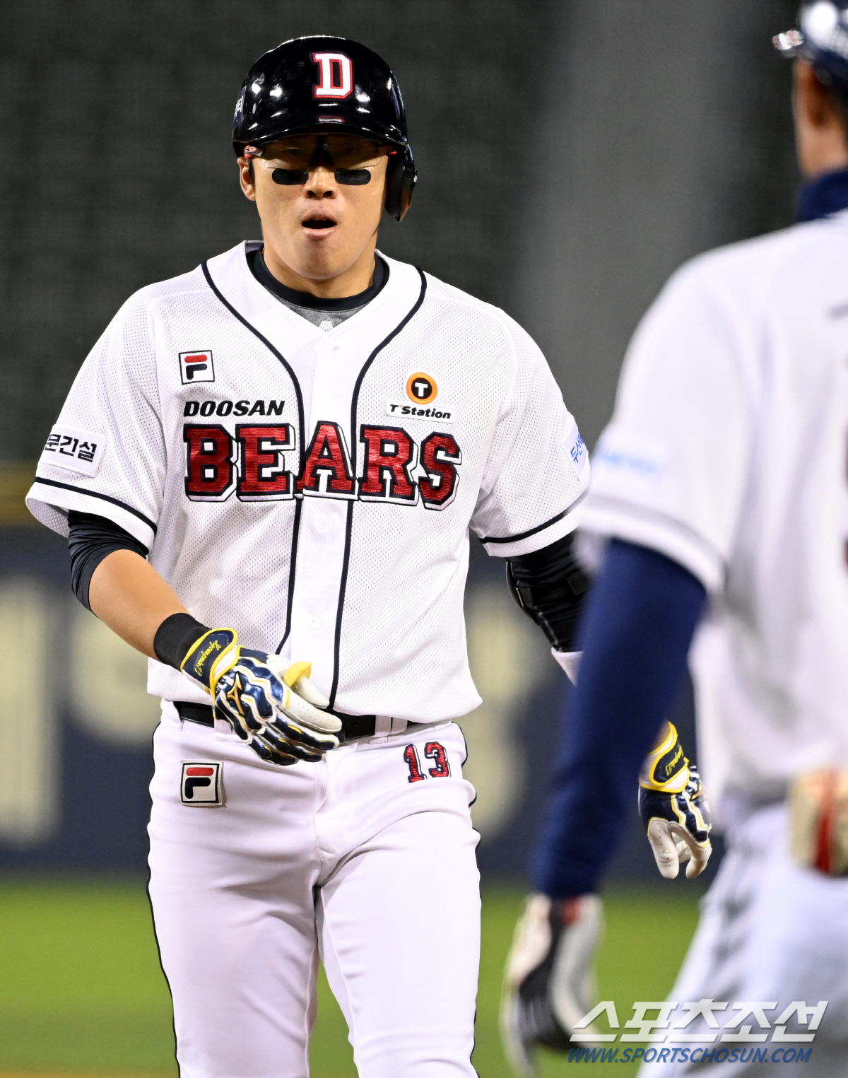 307일 만에 이겼다…화력 폭발한 두산, KT전 9연패 탈출 [잠실 리뷰…