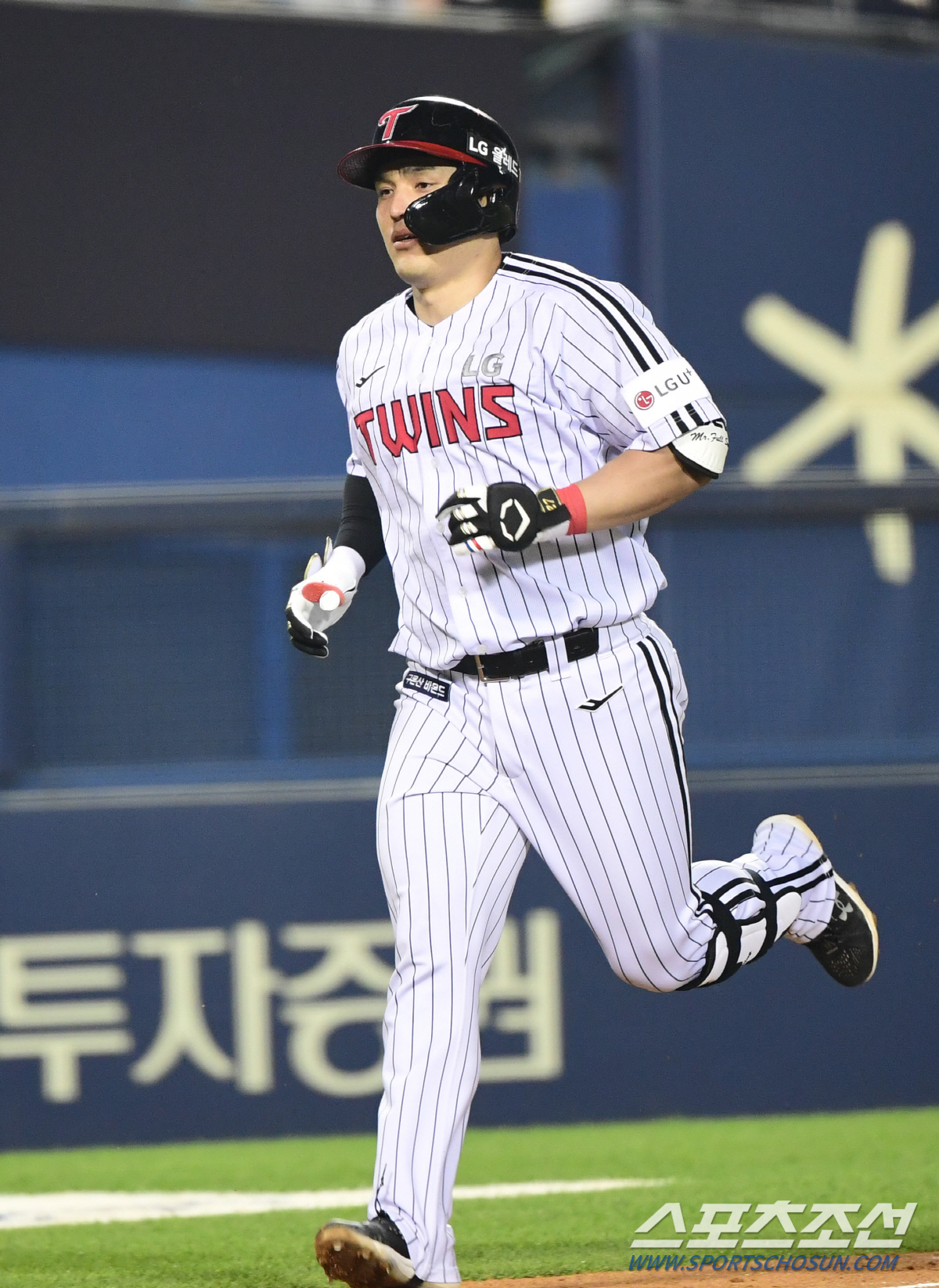 "강남이 만큼…" 홈런 1위 등극에도 웃지 못한 65억 포수의 두가지 스…