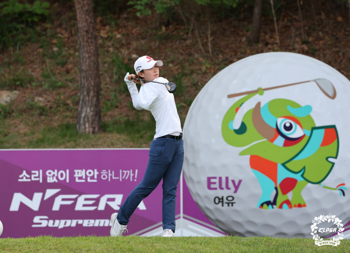 제주→하와이→김해, 숨가빴던 2주 돌아본 황유민 "자격만 얻는다면…"[김해 인터뷰]
