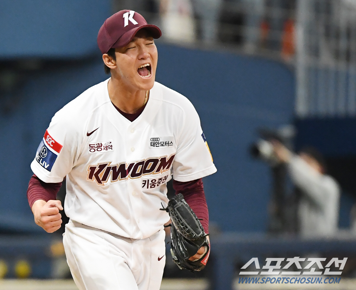 (문)동주, (김)서현아 구속보다 중요한 게…'159km' 안우진의 조언…