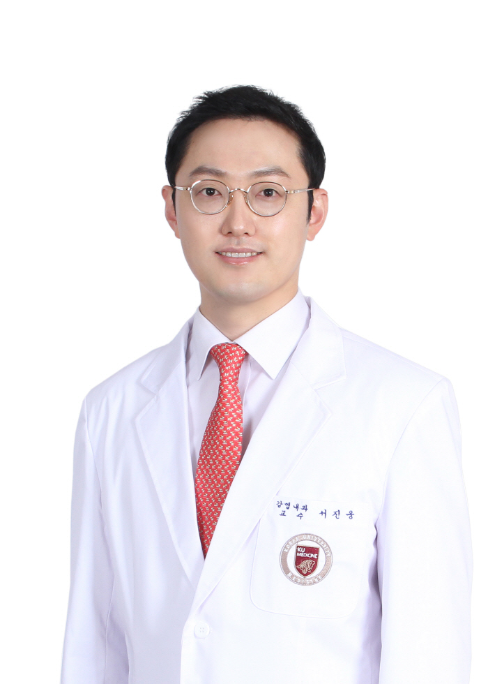 고려대 안암병원 서진웅 교수, 대한항균요법학회 대한감염학회 '우수연제상'…