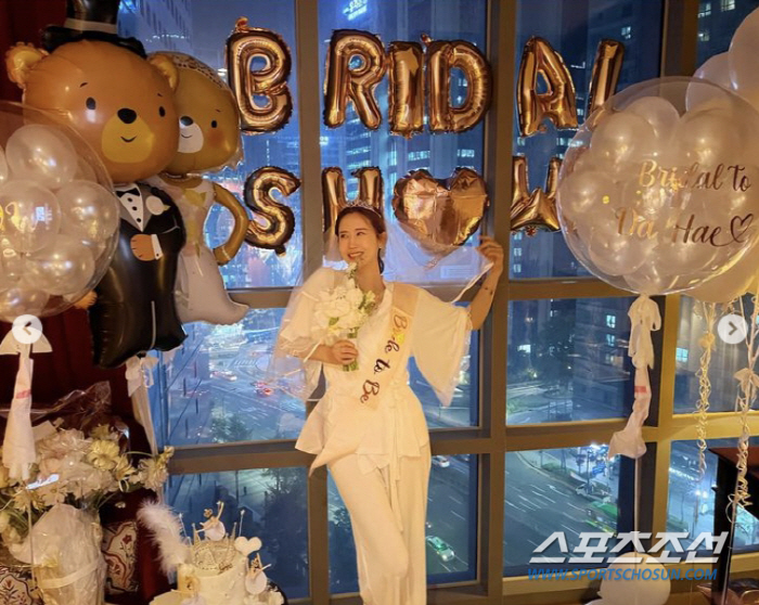 '면사포' 쓴 이다해, 신랑 ♥세븐은 어디가고…'5월의 신부' 준비 '착…