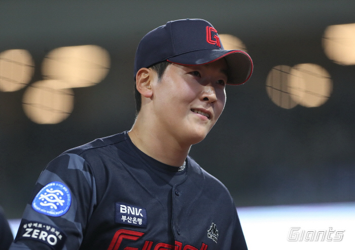 방황은 잊어라! 2G 연속 호투→미친 다이빙캐치…차세대 수호신이 돌아왔다…