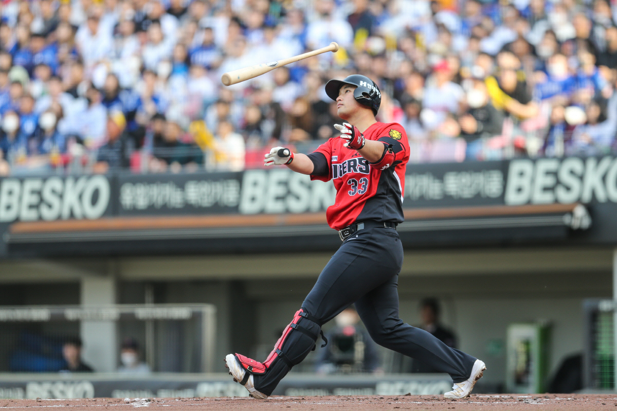 이적거포에게서 김상현의 향기가, 영상보고 첫 그랜드슬램, 강렬한 빠던까지…