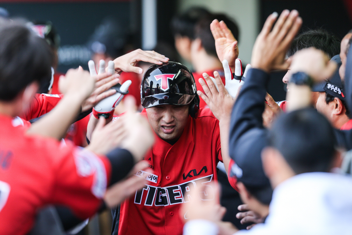 이적거포에게서 김상현의 향기가, 영상보고 첫 그랜드슬램, 강렬한 빠던까지…