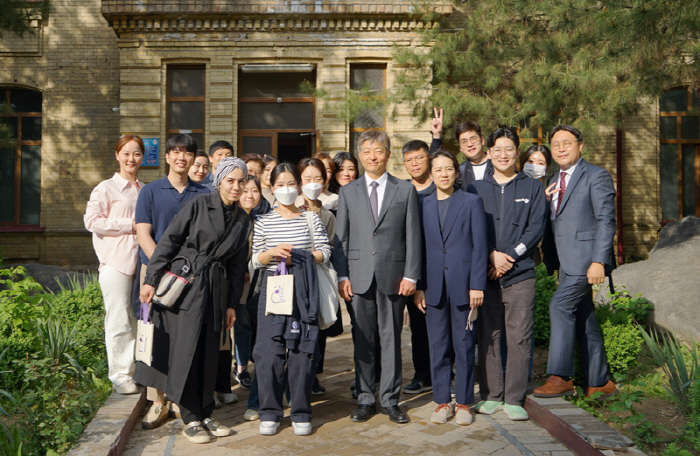 서울대치과병원, 신한은행과 우즈베키스탄 의료봉사 성료…14년째 해외의료봉…