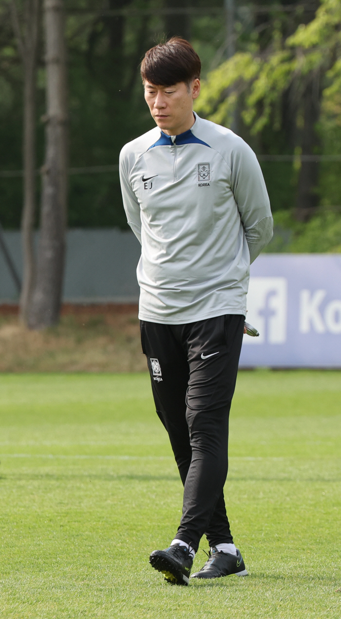 '프랑스-온두라스-감비아' 만나는 김은중 감독 "U-20 월드컵 첫번째 …