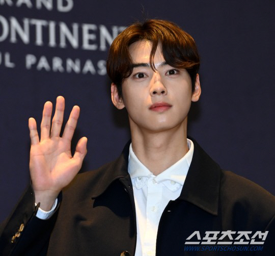 차은우, 故문빈 보낸 슬픔 속 태국 일정 진행 "논의 끝에 결정" [전문…