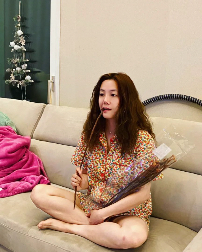 고은아, 머리 심길 잘했네…민낯에도 머리숱 풍성하니 미모가 살아