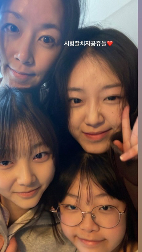 정웅인 미모의 세 딸, 이렇게 예쁘게 자랐네..엄마도 청순